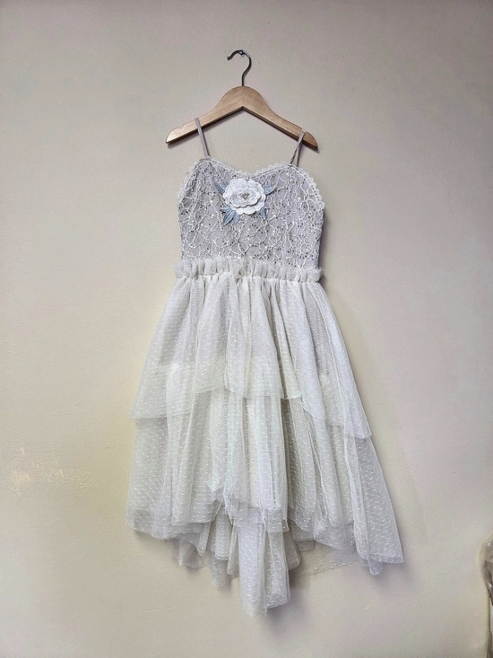 Joyfolie Aryana Dress in Cream Lace Sequin High-Low Dress Size 10